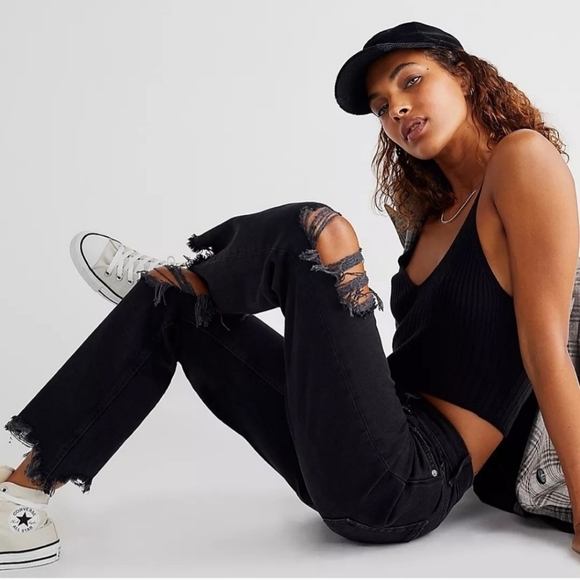 Free People Maggie Mid Rise Washed Black Distressed Straight Leg Crop Jeans - Picture 2 of 9